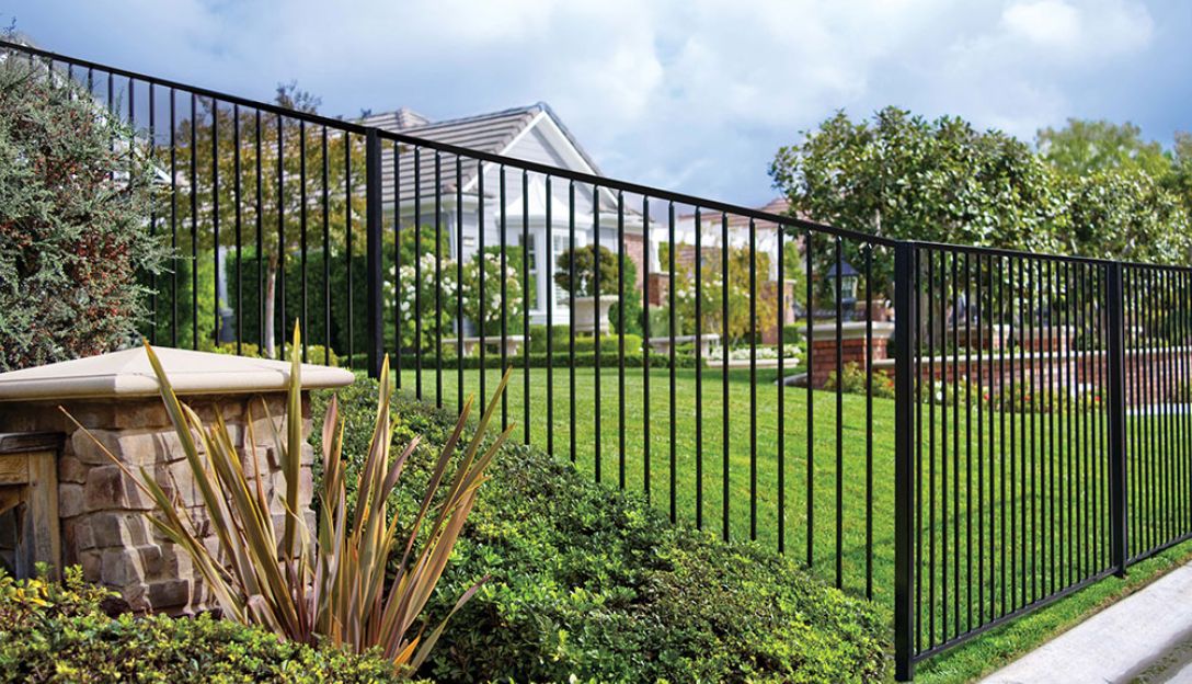 Metal Fence Construction and Installation